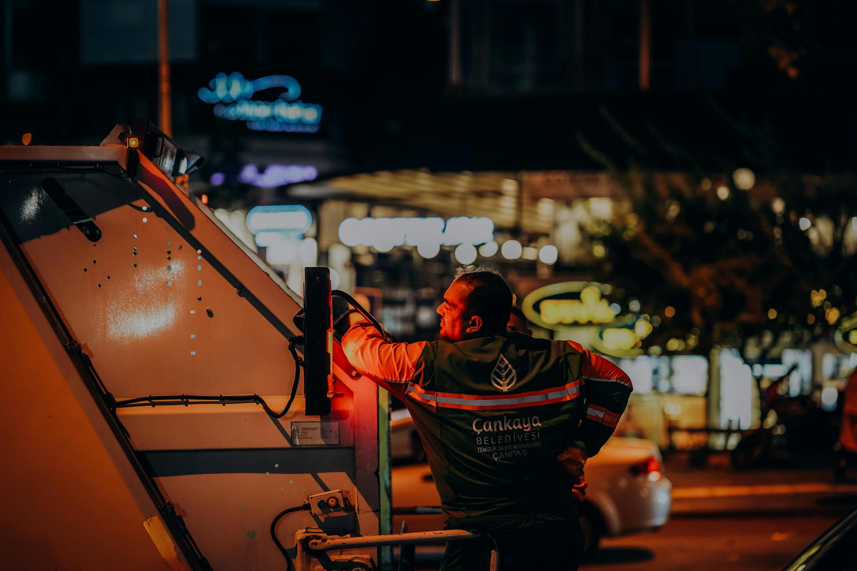 Impacto Econômico da Manutenção Urbana na Saúde Pública das Cidades Brasileiras